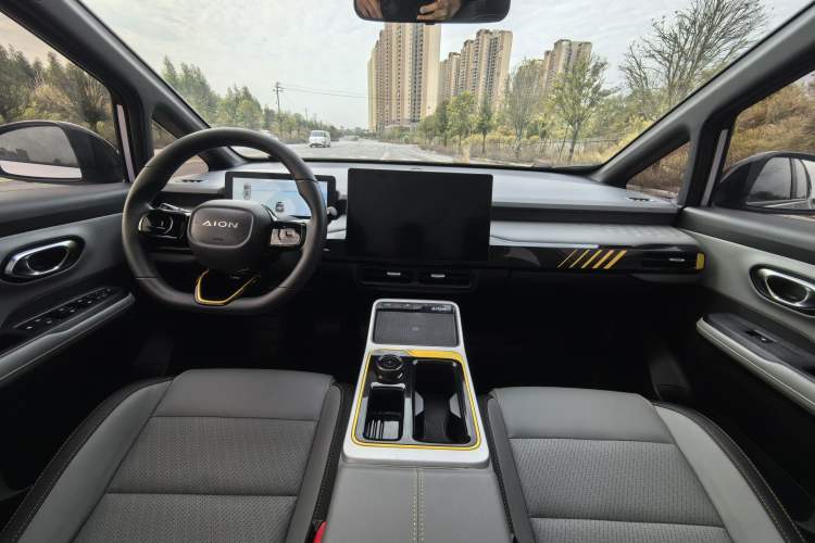 Used AION Y 2022 70 Intelligent Edition Lithium Iron Phosphate
