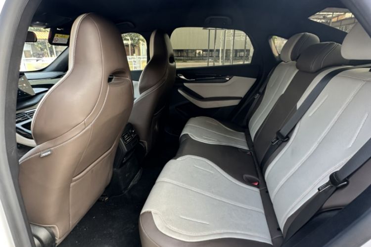 Used BYD Qin PLUS 2024 HONOR Edition DM-i 55KM Leading Model
