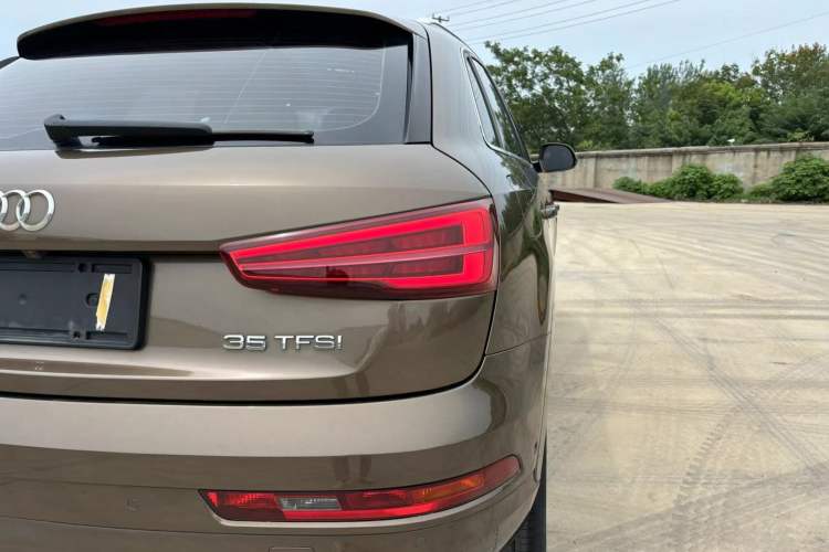 Used Audi Q3 2016 30 TFSI Fashion Model
