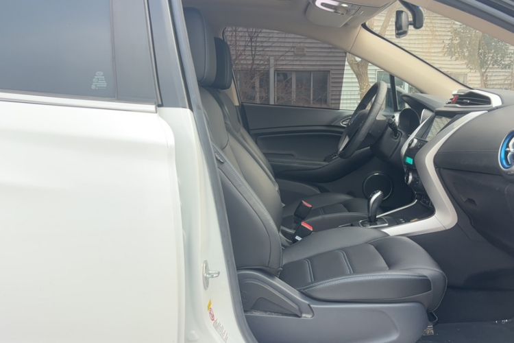 Used BYD Yuan New Energy 2018 EV360 Smart Connected Cool Model