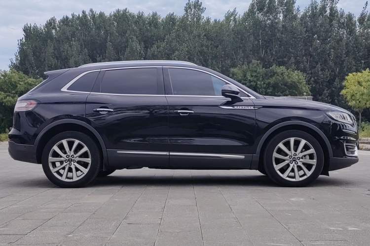 Used Lincoln Nautilus 2019 2.0T Four-Wheel Drive Luxury Edition China VI Standard
