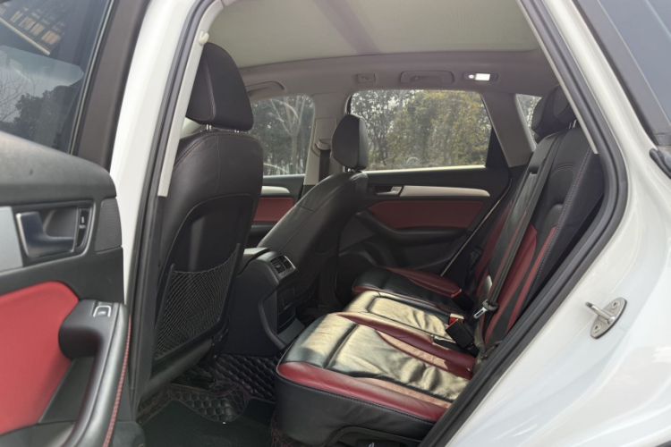 Used Audi Q5 2017 Plus 40 TFSI Technology Model
