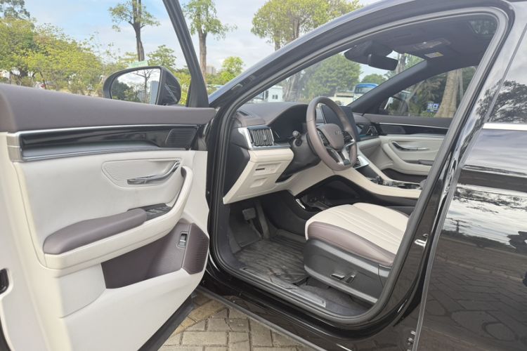 Used BYD Song PLUS New Energy 2024 HONOR Edition DM-i 150km Flagship PLUS
