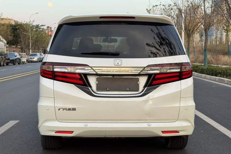 Used Honda Odyssey 2017 2.4L Supreme Edition
