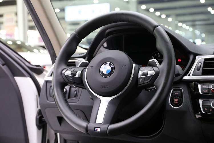 Used BMW 3 Series 2018 320Li Leading Model M Sport Package
