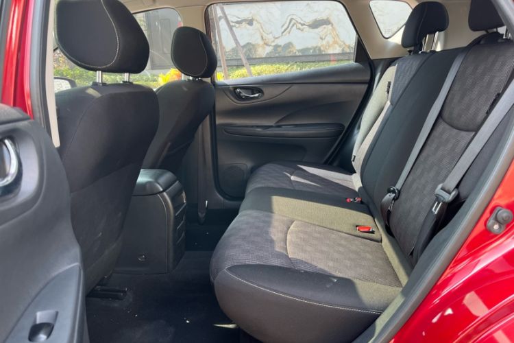 Used Nissan Tiida 2016 1.6L CVT Cool Dynamic Edition