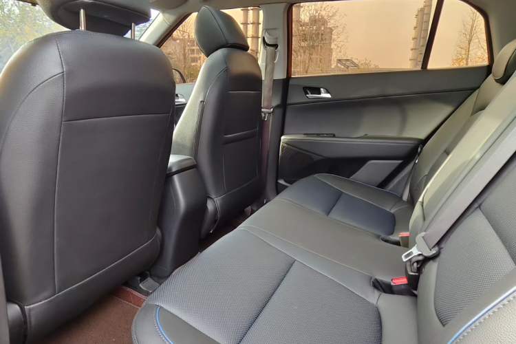 Used Hyundai ix25 2015 1.6L Automatic Two-Wheel Drive Smart GLS Trim
