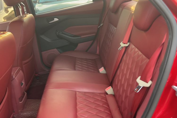 Used Ford Focus 2018 Sedan Classic 1.6L Automatic Comfort Plus Smart Drive Version
