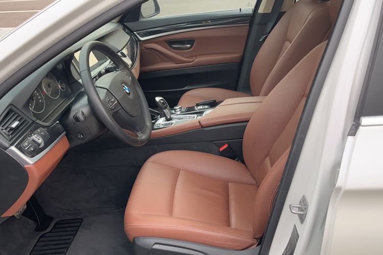 Used BMW 5 Series 2014 520Li Elegant Model