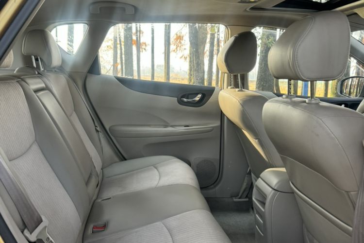 Used Nissan Tiida 2011 1.6L CVT Smart Version
