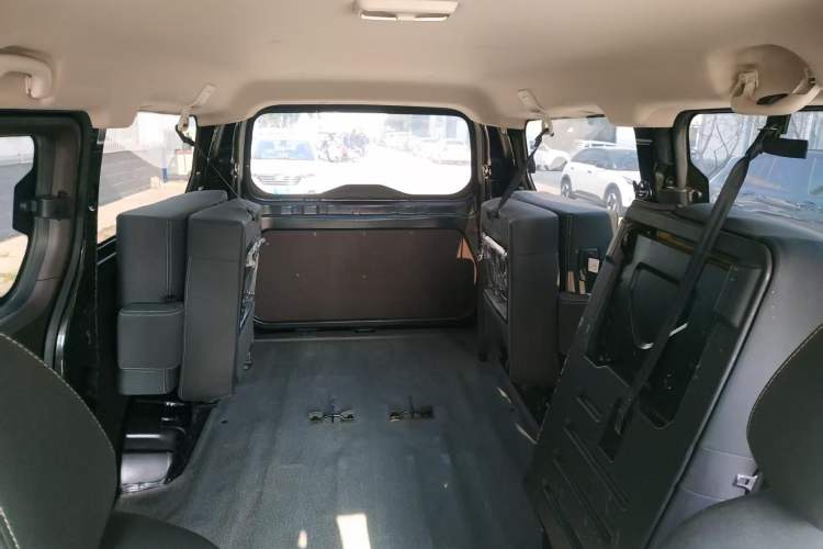 Used  Ruisheng Ace M7 2023 2.0L Long Wheelbase Wealth Creation Version 7 Seats