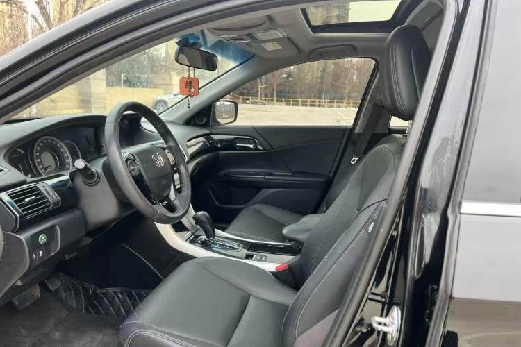 Used Honda Accord 2016 2.0L Elite Edition
