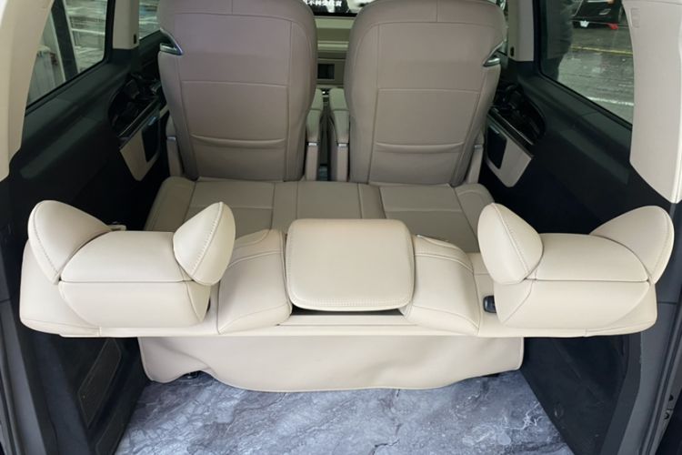 Used Mercedes-Benz V-Class 2018 V 260 L Prestige Extended Version China VI