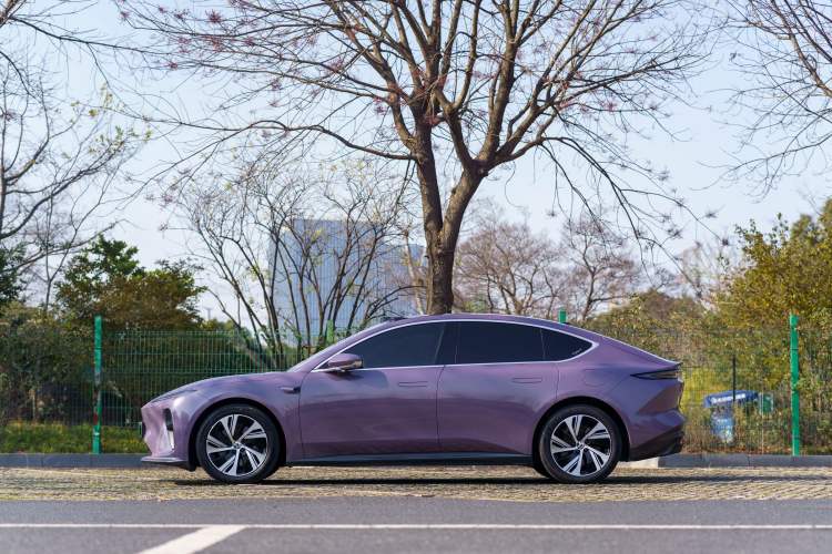 Used Nio ET5 2022 75 kWh