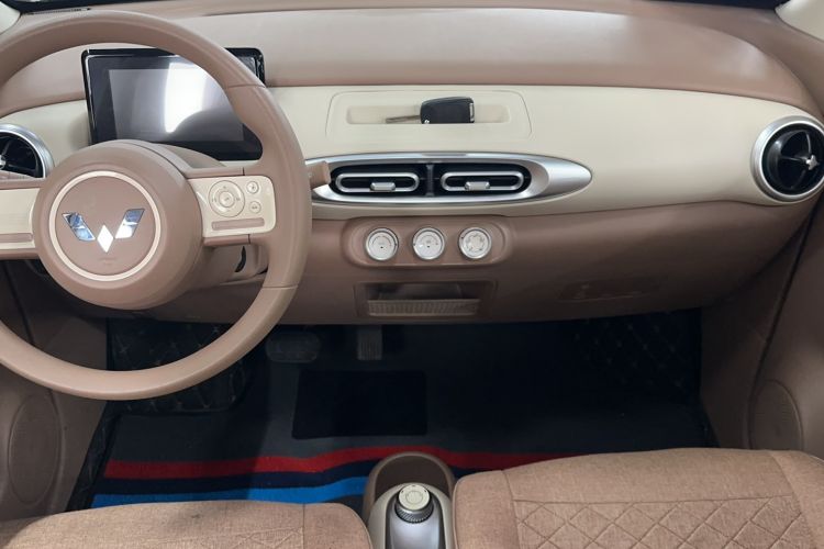 Used Wuling Hongguang MINIEV 2025 Four-Door Version Advanced Edition
