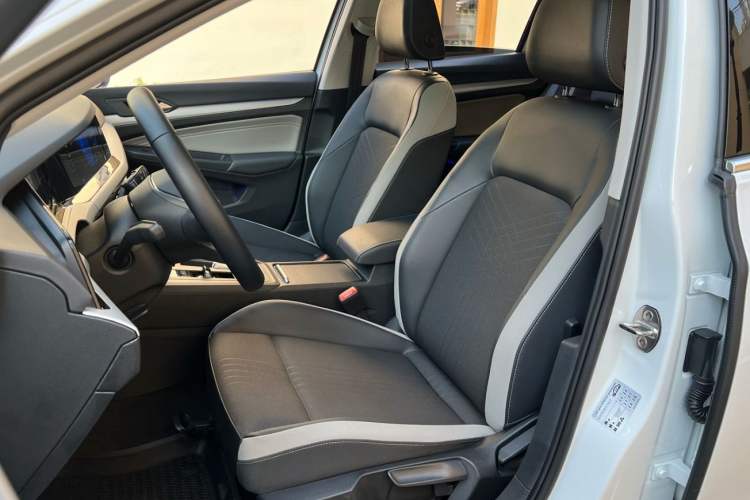 Used Volkswagen Golf 2021 280TSI DSG Pro First Edition
