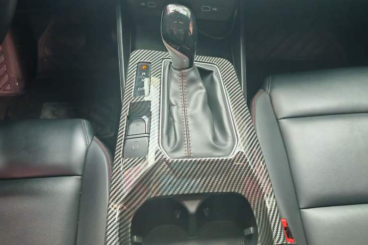 Used MG 5 2021 180 DVVT CVT Youth Luxury Edition
