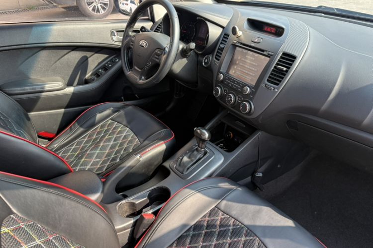 Used Kia K3 2015 1.6L Automatic GLS
