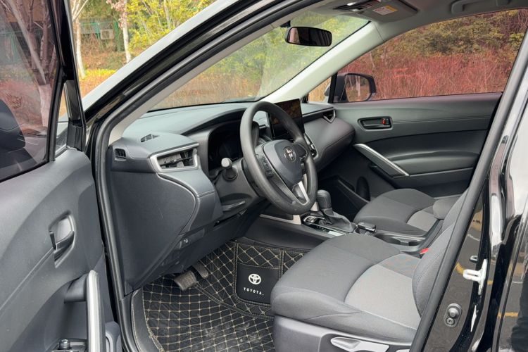 Used Toyota FRONTLANDER 2023 2.0L CVT Elite Edition