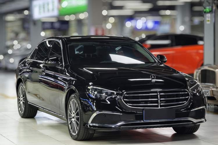 Used Mercedes-Benz E-Class 2023 E 260 L
