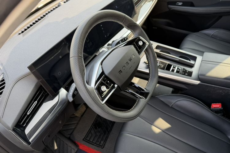 Used Roewe RX5 MAX 2022 1.5T Automatic Zhiwei Prestige Edition
