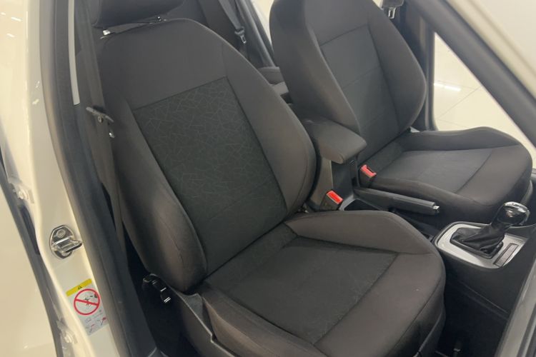 Used Volkswagen Lavida 2013 Revised Classic 1.6L Automatic Fashion Edition