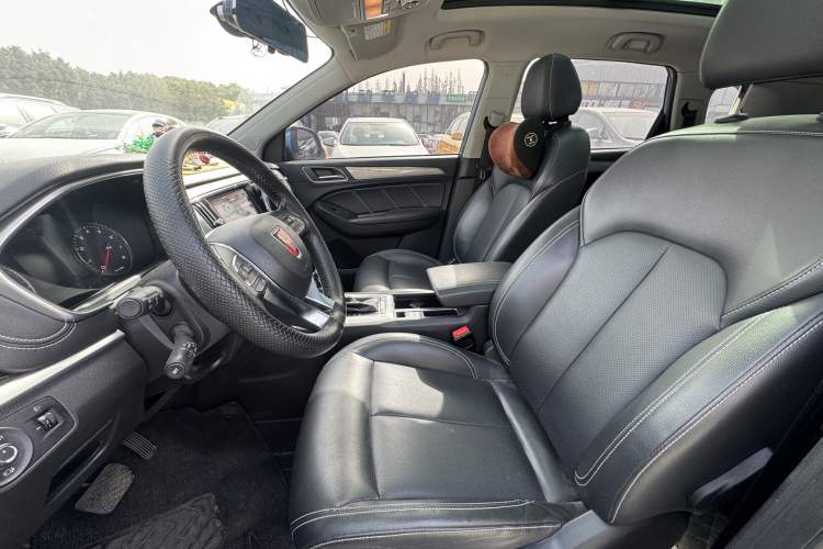 Used Roewe RX5 2019 20T Two-Wheel Drive Automatic Ali Smart Connectivity Platinum Edition