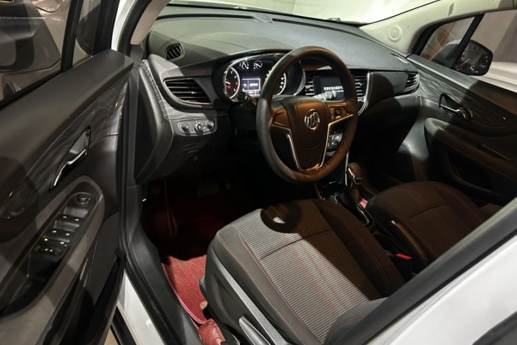 Used Buick Encore 2018 18T Automatic Two-Wheel Drive Urban Leading Model
