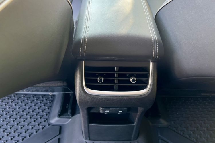 Used Tank 300 2021 City Edition 2.0T—Truly Stylish
