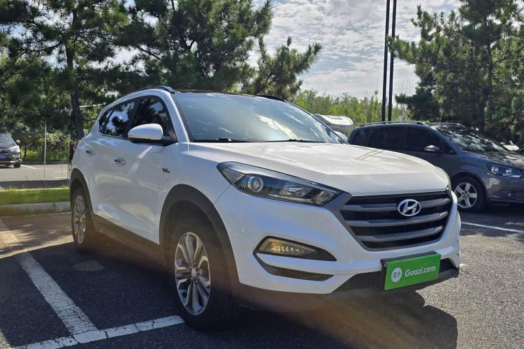 Used Hyundai Tucson 2015 1.6T Dual-Clutch Two-Wheel-Drive Smart Model
