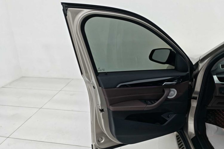 Used BMW X1 2021 sDrive20Li Fashion Model