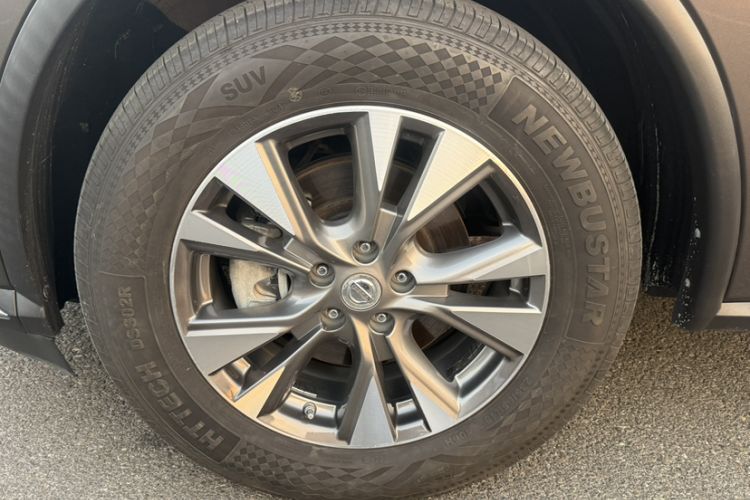 Used Nissan Murano 2019 2.5L XL Two-Wheel Drive Smart Connect Luxury Edition China VI Standard