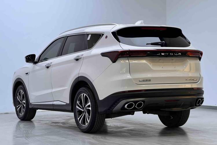 Used JETOUR X70 PLUS 2022 1.5T DCT Luxury Edition 5 Seats
