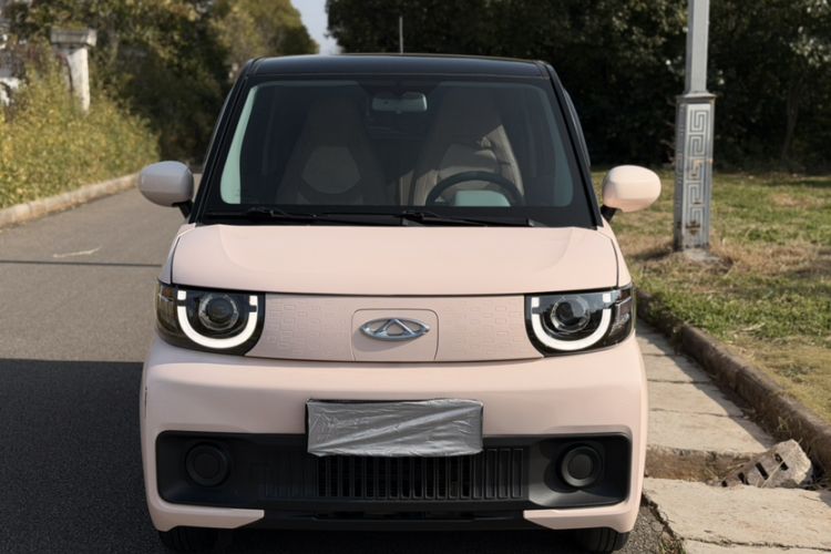 Used Chery QQ Ice Cream 2022 120km Conical Shape Lithium Iron Phosphate
