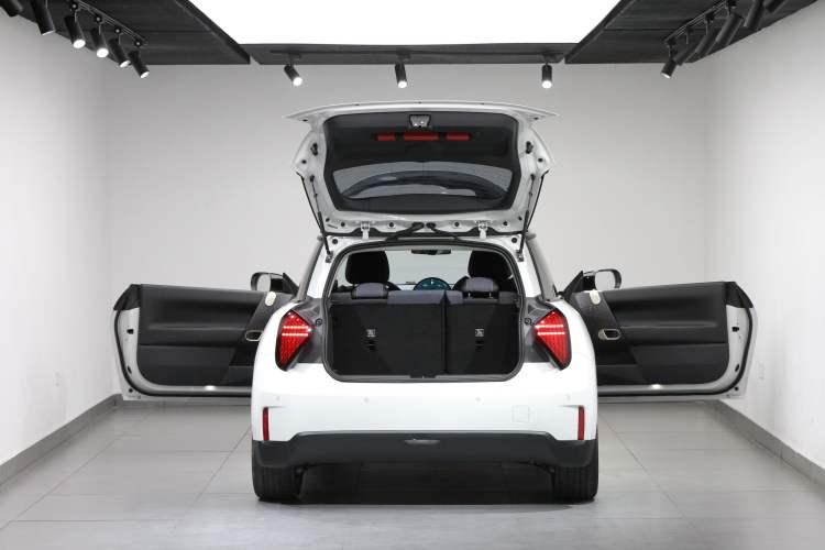 Used  Electric MINI COOPER 2024 456km COOPER E Classic Edition
