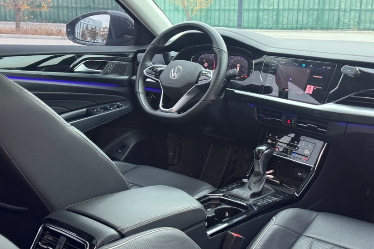 Used Volkswagen Passat 2023 Revised 380TSI Luxury Edition
