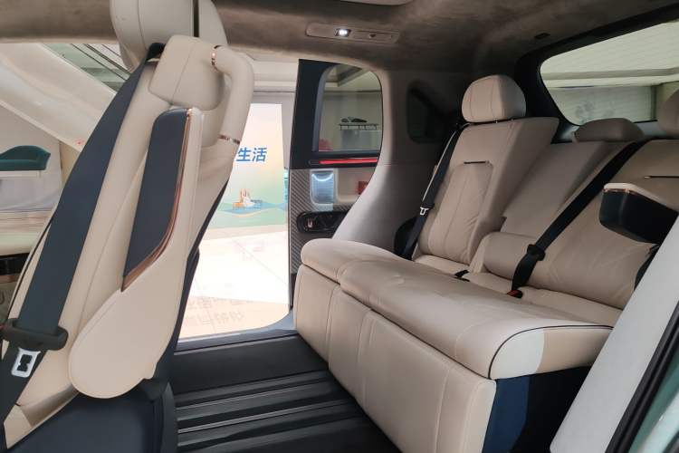 Used Zeekr MIX 2025 Long-Range Intelligent Driving Edition
