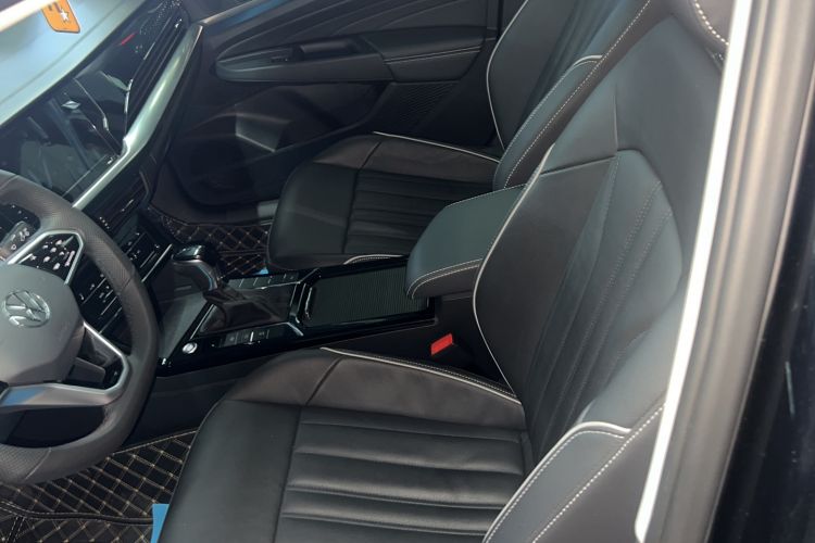 Used Volkswagen Passat 2024 330TSI Starry Elite Edition
