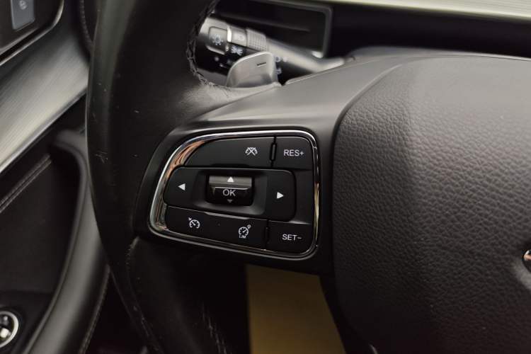 Used Chery Tiggo 8 PLUS 2022 Kunpeng Edition 390TGDI DCT Passion Version
