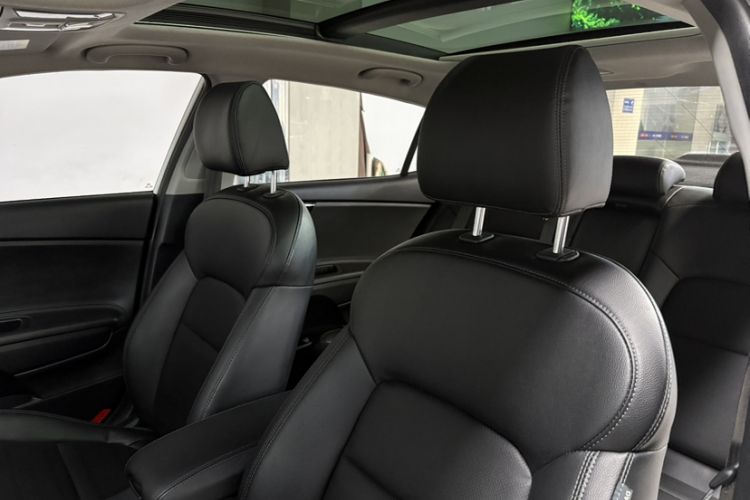 Used Kia K4 2014 1.8L Automatic DLX
