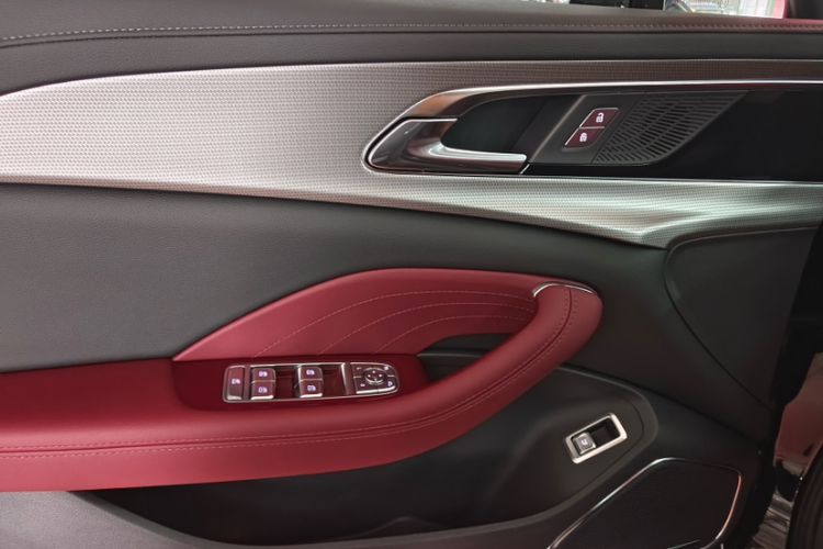 Used Hongqi H5 2024 1.5T DCT Smart Connect Flagship Edition
