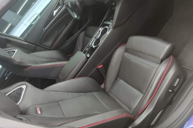 Used Buick Regal 2020 GS 28T Elite Model
