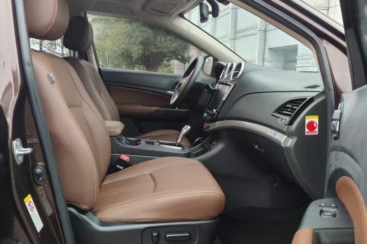 Used BYD S7 2015 2.0T Upgraded Automatic Luxury Version
