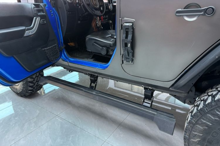 Used  Wrangler 2015 3.6L Rubicon Four-Door Comfort Edition