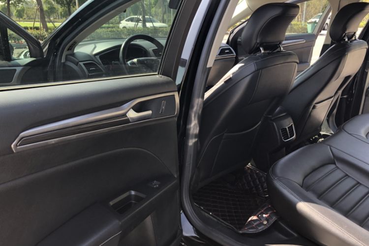 Used Ford Mondeo 2018 EcoBoost 180 Smart Control Fashion Model China V Standard
