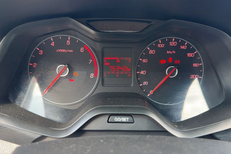 Used Baojun 310 2016 1.2L manual Comfort trim level
