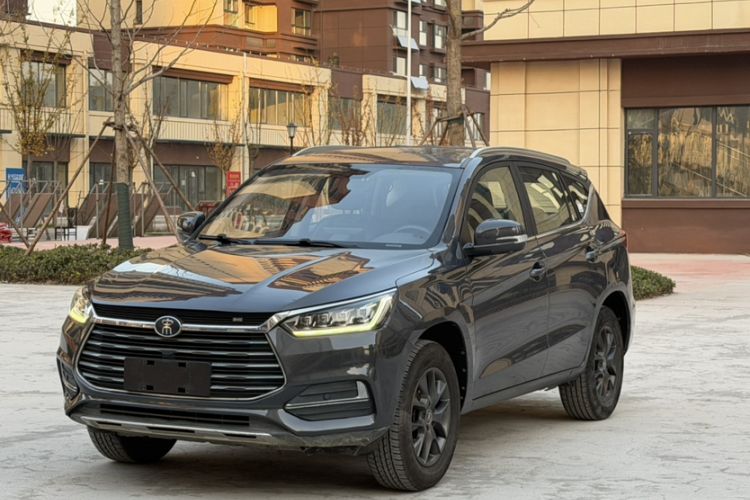 Used BYD Song 2021 Classic Edition 1.5T Manual Luxury Model
