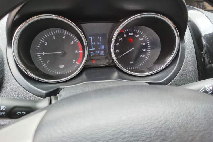 Used HYOSOW S3 2014 1.5L Comfort Version China IV Emission Standard
