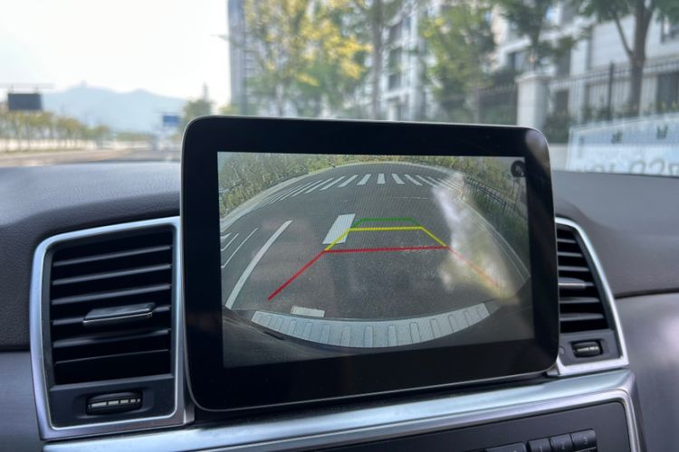 Used Mercedes-Benz M-Class 2015 ML 320 4MATIC