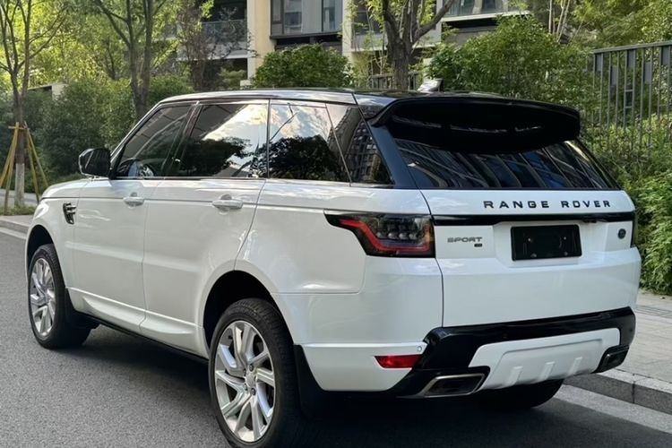 Used Land Rover Range Rover Sport 2020 3.0 L6 HSE DYNAMIC

